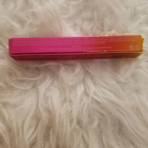 🆕 VICTORIA'S SECRET BARE BRONZE LIQUID LIP SHIMMER